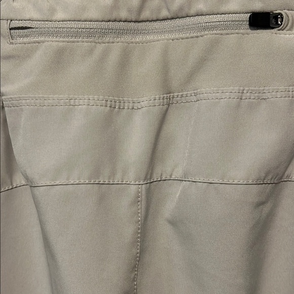 Asics Tan Jogger Style Wind Relaxed Fit - Picture 4 of 6
